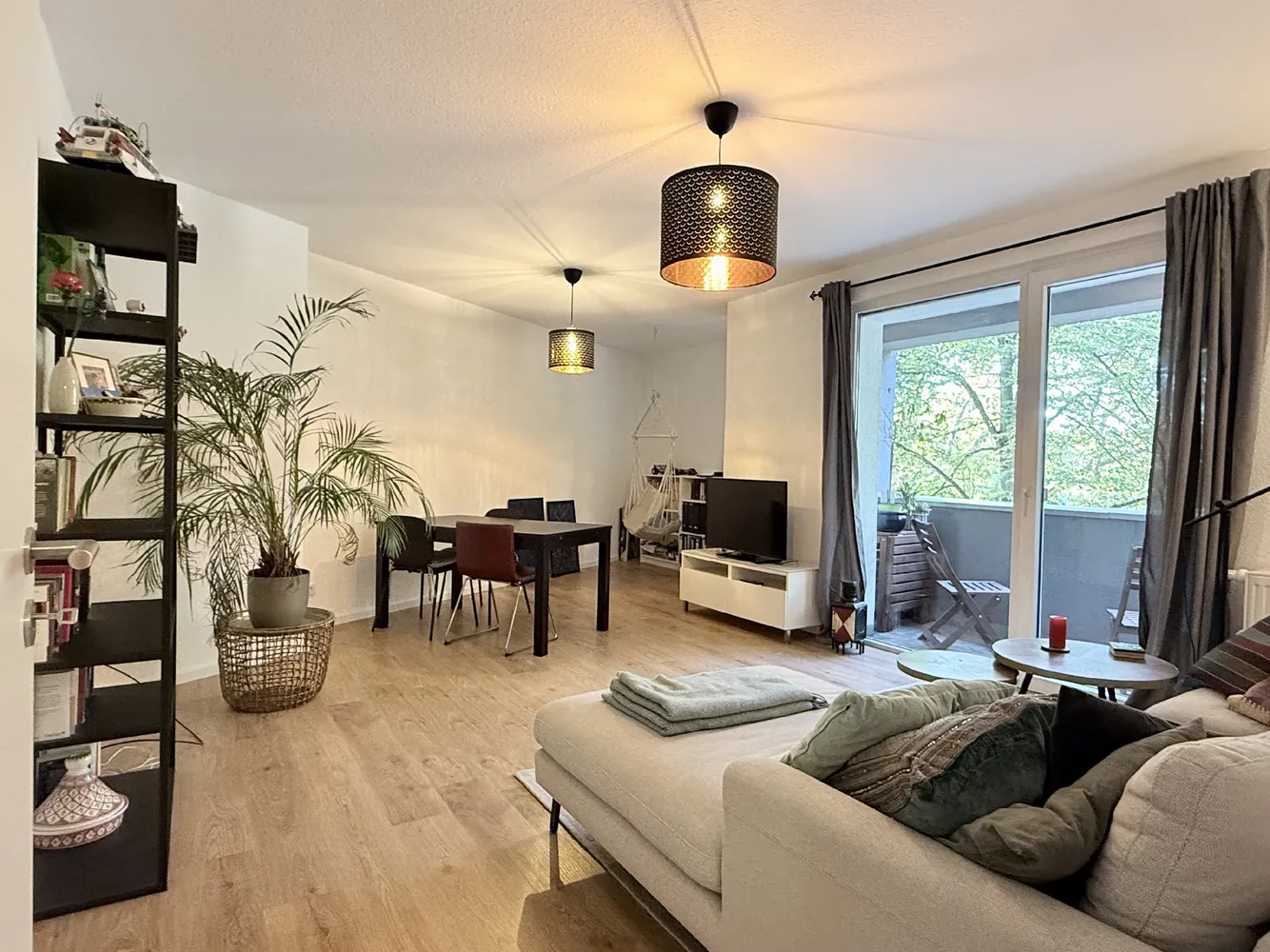 2 room apartment with 66 m² in Cologne – Photo 1