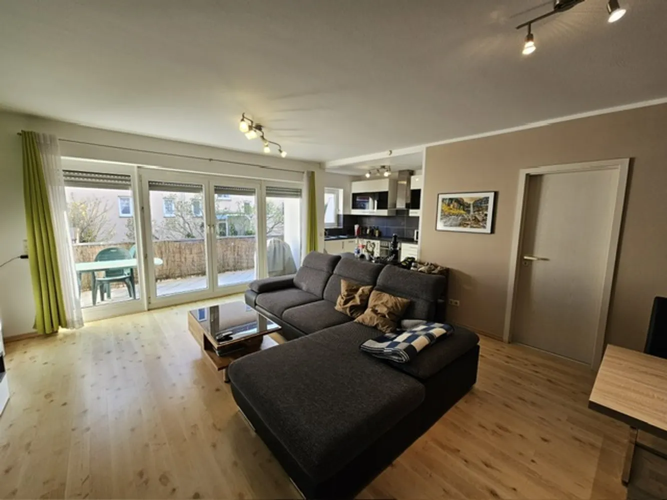 3 Zimmer Wohnung mit 77 m² in Bensheim – Bild 2