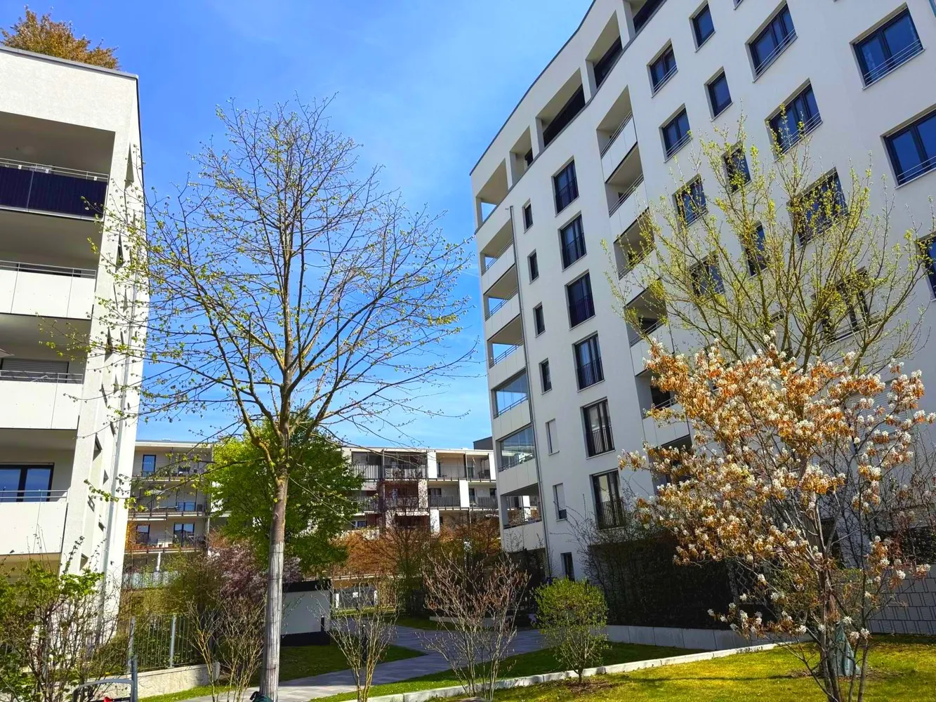3 Zimmer Wohnung mit 100 m² in Nürnberg – Bild 2
