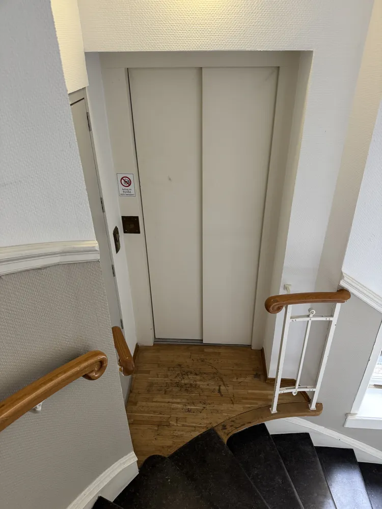 4 Zimmer Wohnung mit 105 m² in Frankfurt am Main – Bild 4