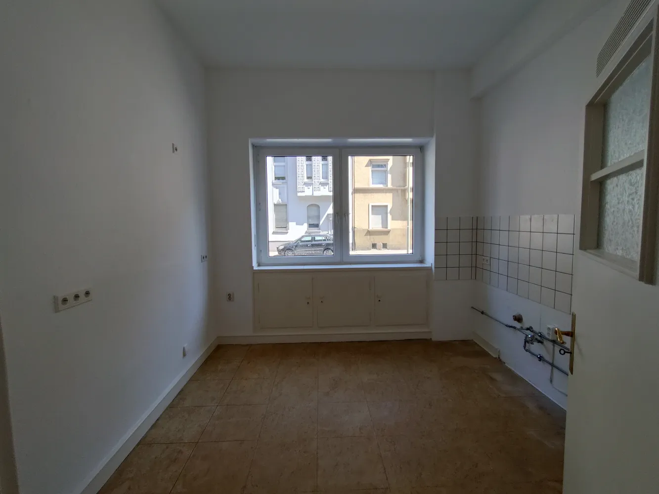 2 Zimmer Wohnung mit 70 m² in Duisburg – Bild 3