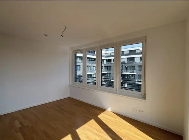 3 Zimmer Wohnung mit 96 m² in Berlin – Bild 4