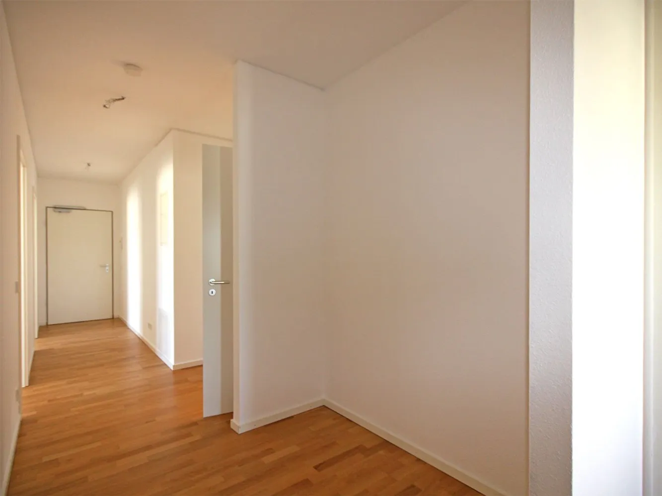 4 Zimmer Wohnung mit 111 m² in Frankfurt am Main – Bild 5