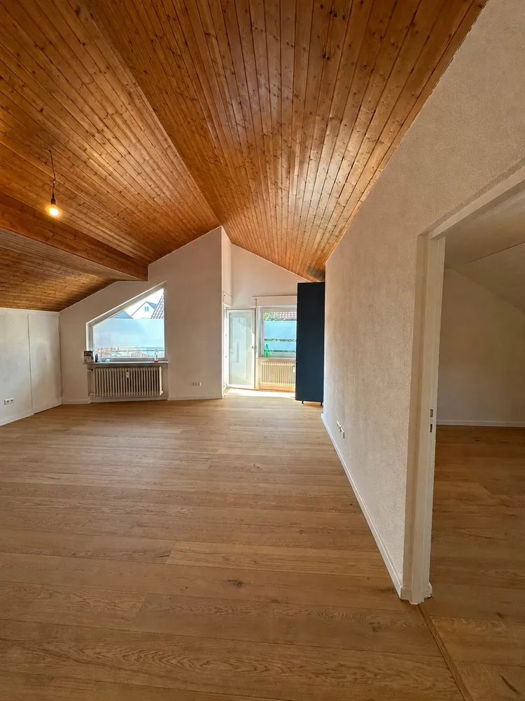 2 Zimmer Wohnung mit 64 m² in Stuttgart – Bild 2