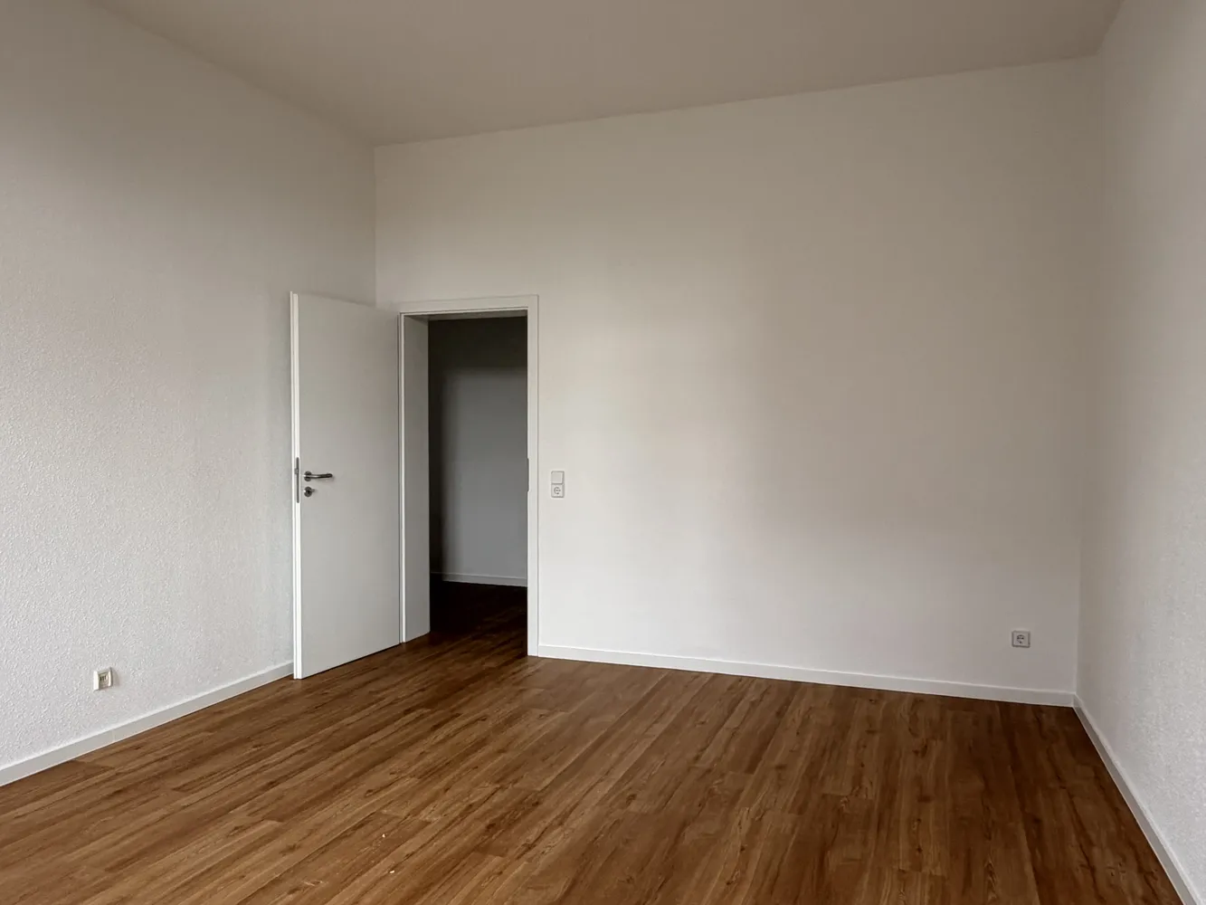 4 Zimmer Wohnung mit 104 m² in Chemnitz – Bild 4