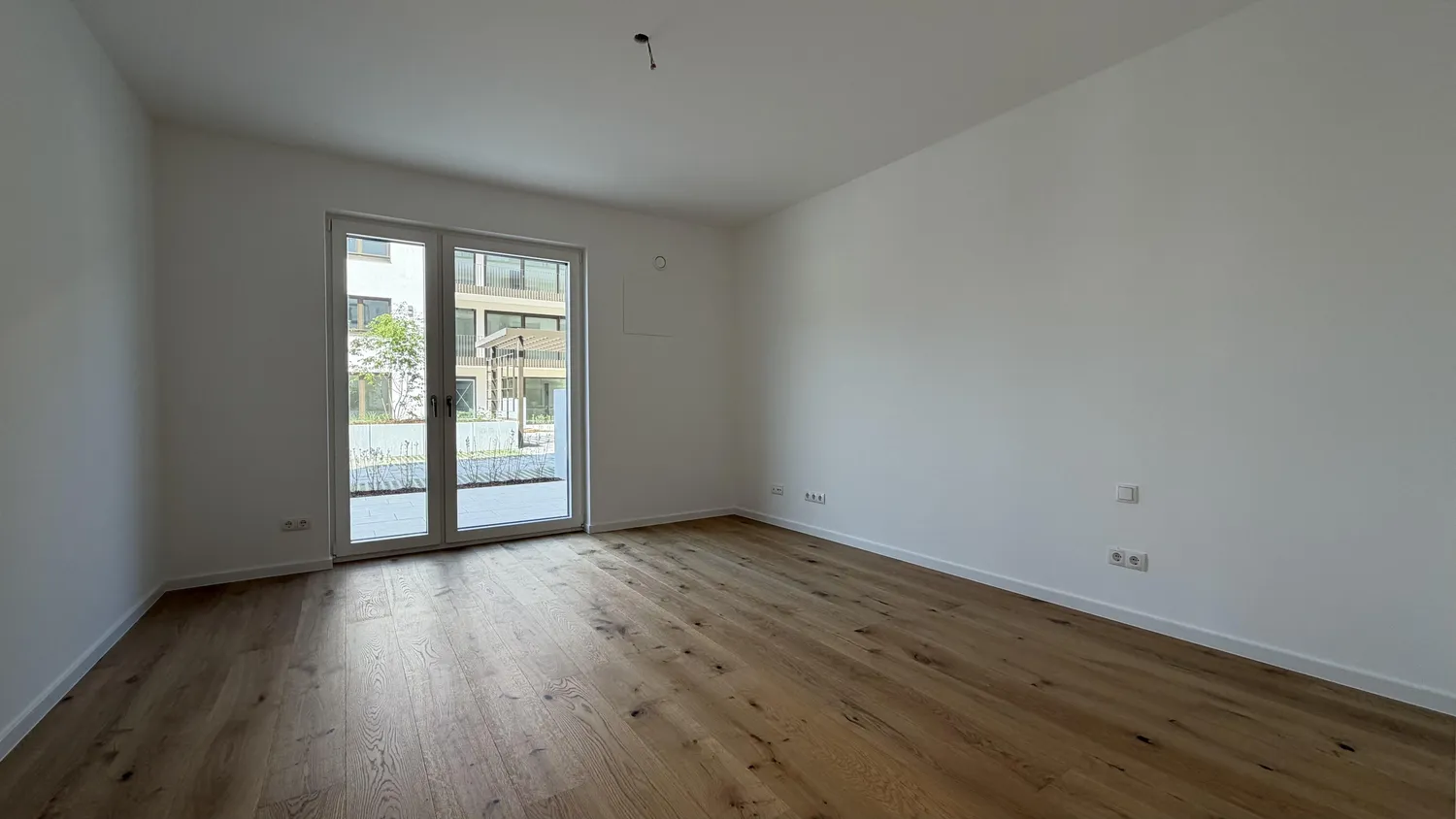 2 Zimmer Wohnung mit 77 m² in Passau – Bild 2