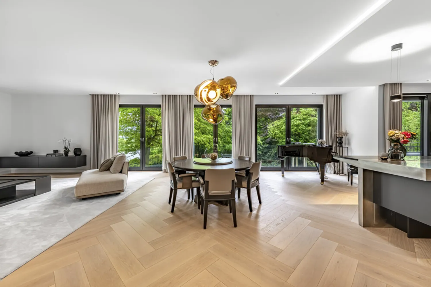 4 Zimmer Wohnung mit 232 m² in Düsseldorf – Bild 8