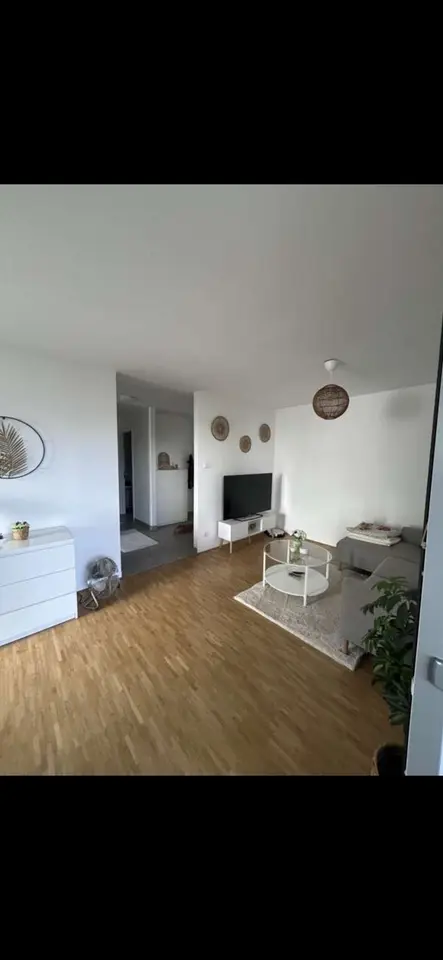 3 Zimmer Wohnung mit 87 m² in Mannheim – Bild 2