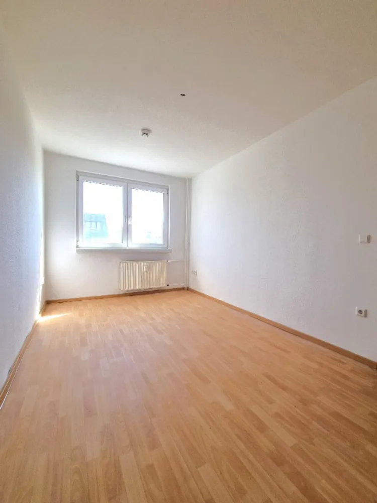 2 Zimmer Wohnung mit 49 m² in Köthen – Bild 4