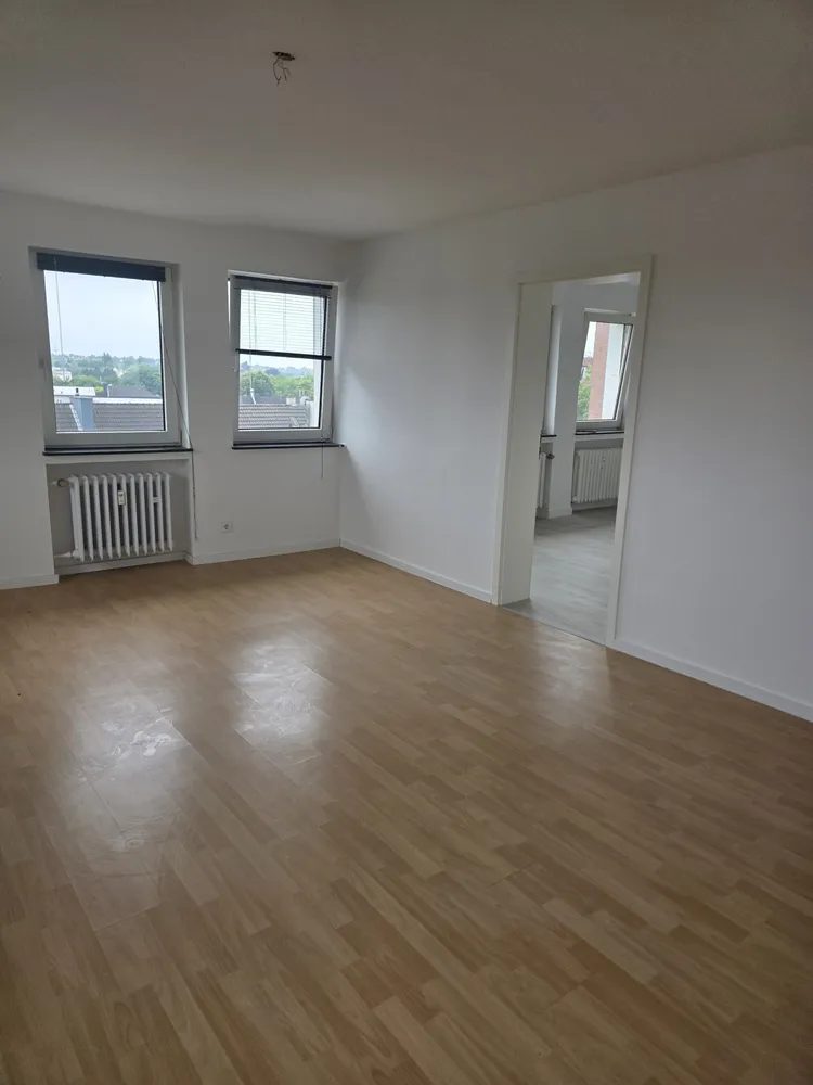 3 Zimmer Wohnung mit 71 m² in Solingen – Bild 2