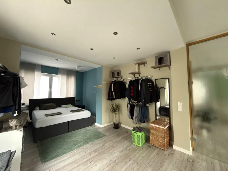 3 Zimmer Wohnung mit 100 m² in Saarbrücken – Bild 4
