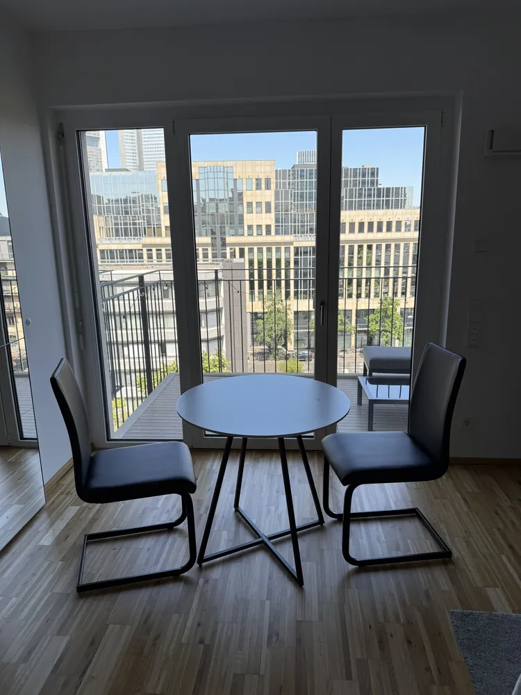 1 Zimmer Wohnung mit 42 m² in Frankfurt am Main – Bild 2