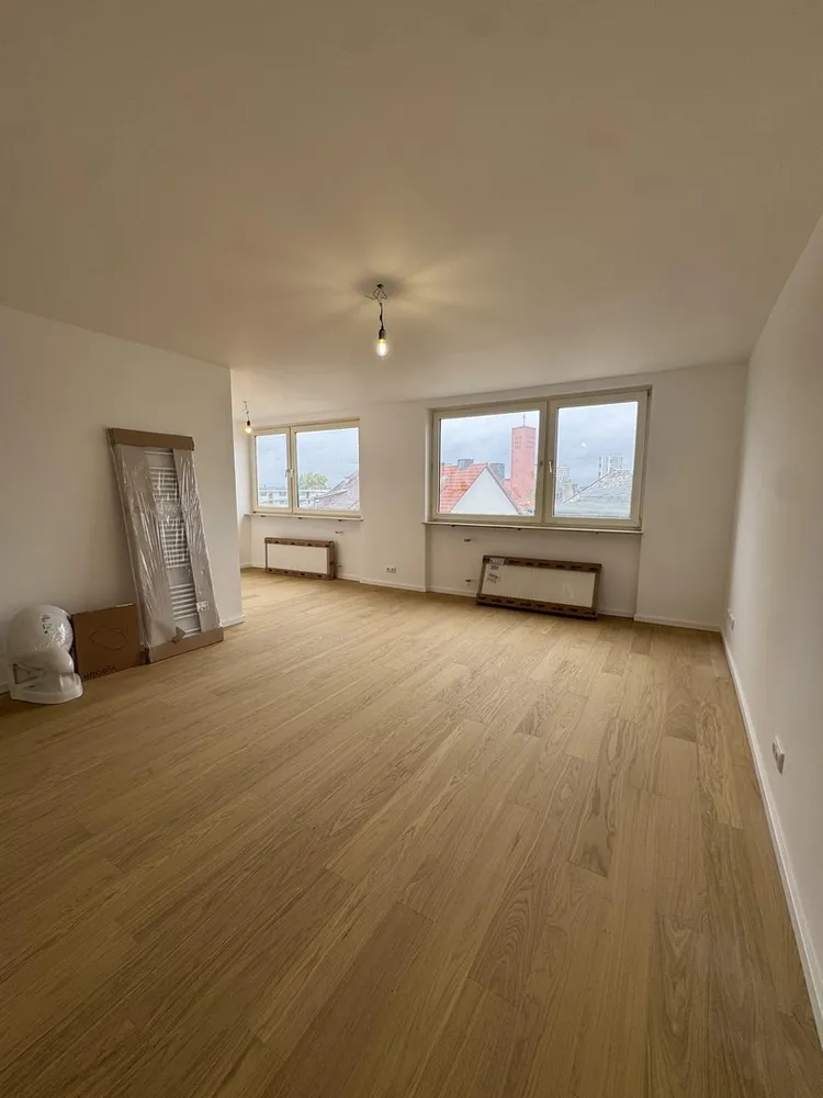 2 Zimmer Wohnung mit 61 m² in Frankfurt am Main – Bild 1
