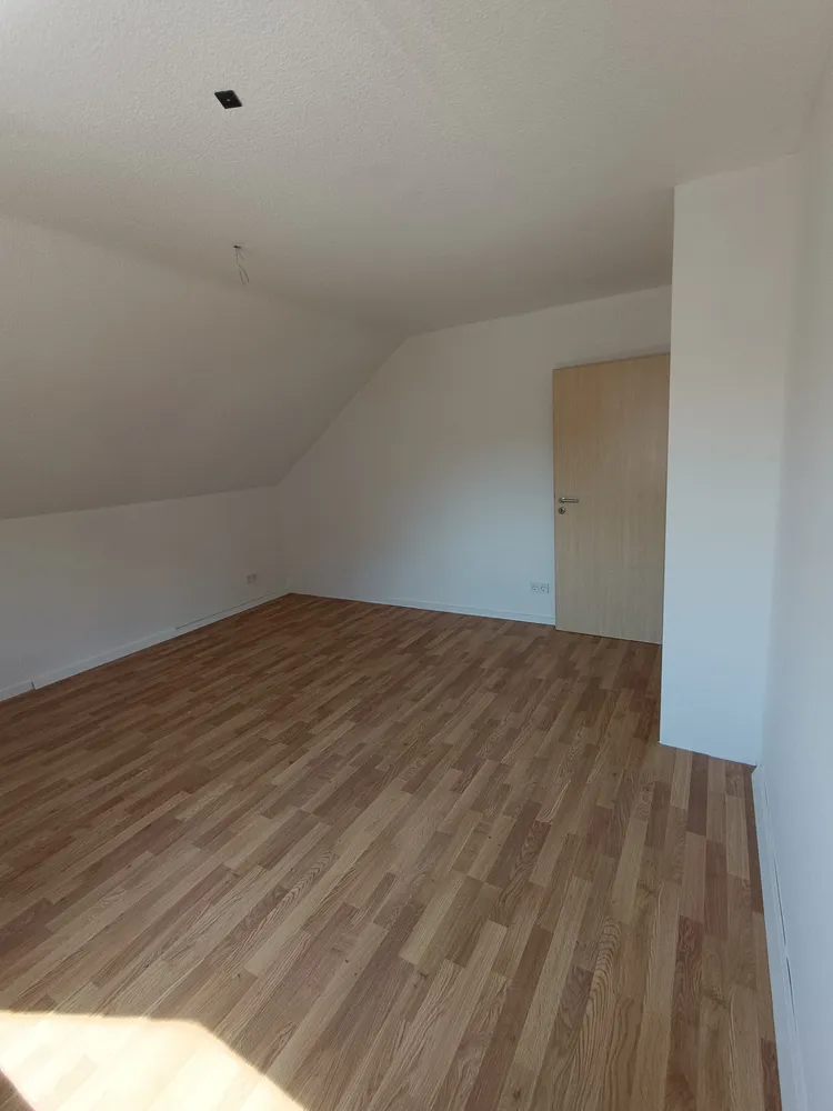 3 Zimmer Wohnung mit 87 m² in Wiesbaden – Bild 4