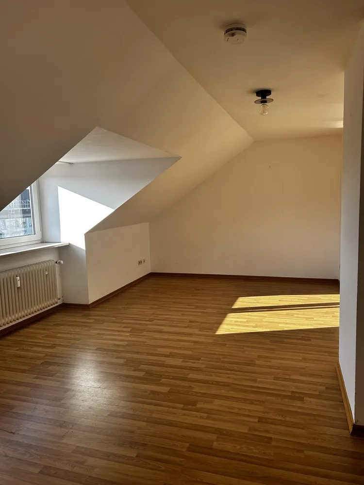 2 Zimmer Wohnung mit 58 m² in München – Bild 1
