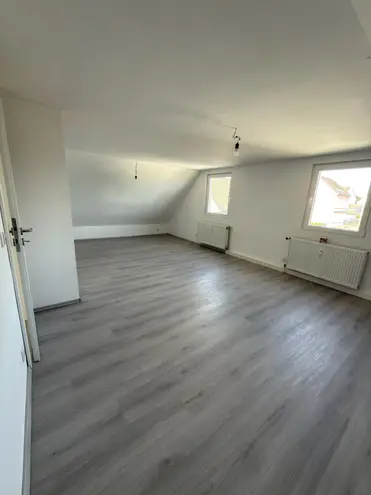 2 Zimmer Wohnung mit 60 m² in Solingen – Bild 4