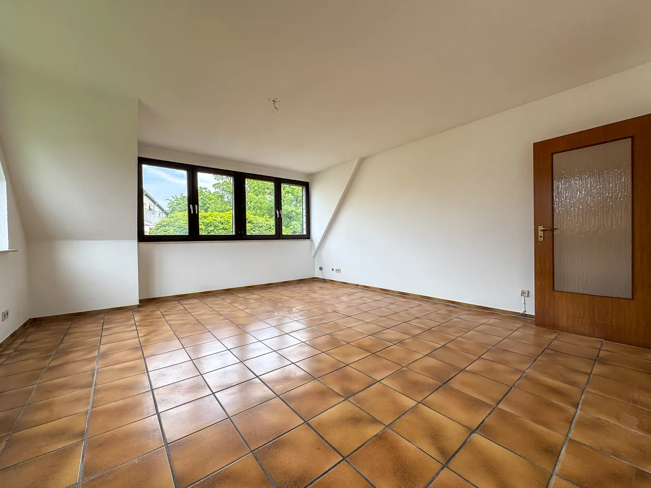 2 Zimmer Wohnung mit 69 m² in Düsseldorf – Bild 6