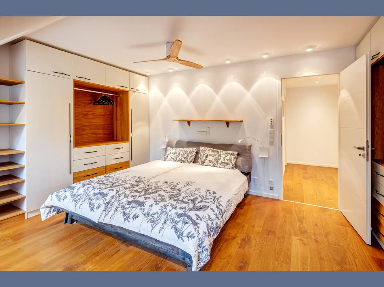 4 Zimmer Wohnung mit 137 m² in München – Bild 3