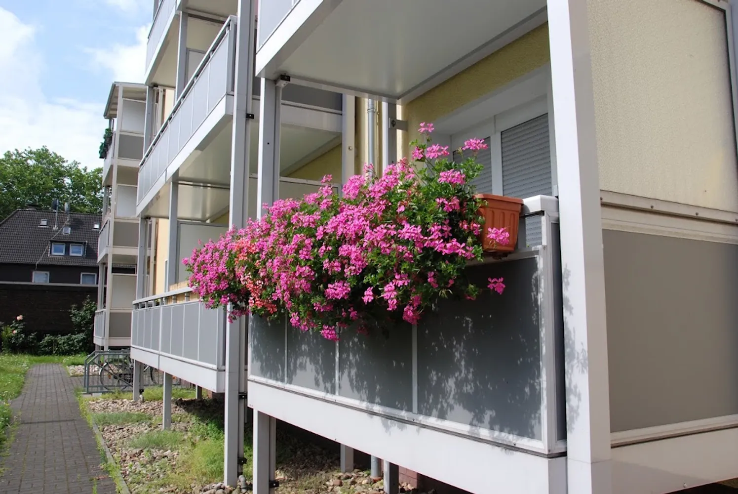 3 Zimmer Wohnung mit 66 m² in Duisburg – Bild 1