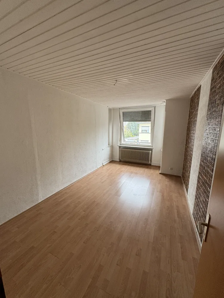 3 Zimmer Wohnung mit 110 m² in Ludwigshafen am Rhein – Bild 3