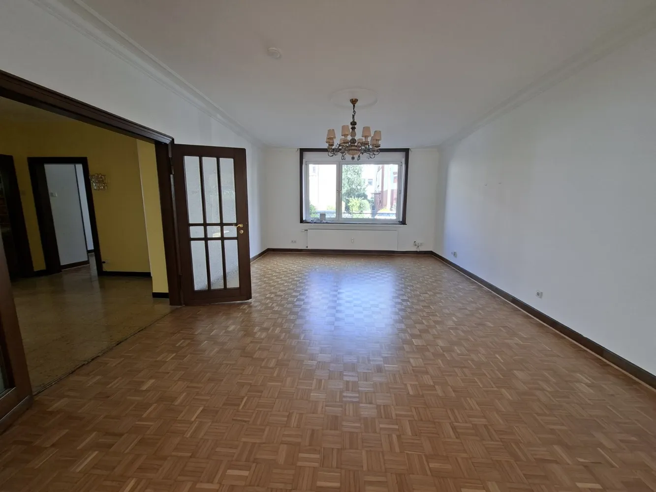 4 Zimmer Wohnung mit 175 m² in Düsseldorf – Bild 6