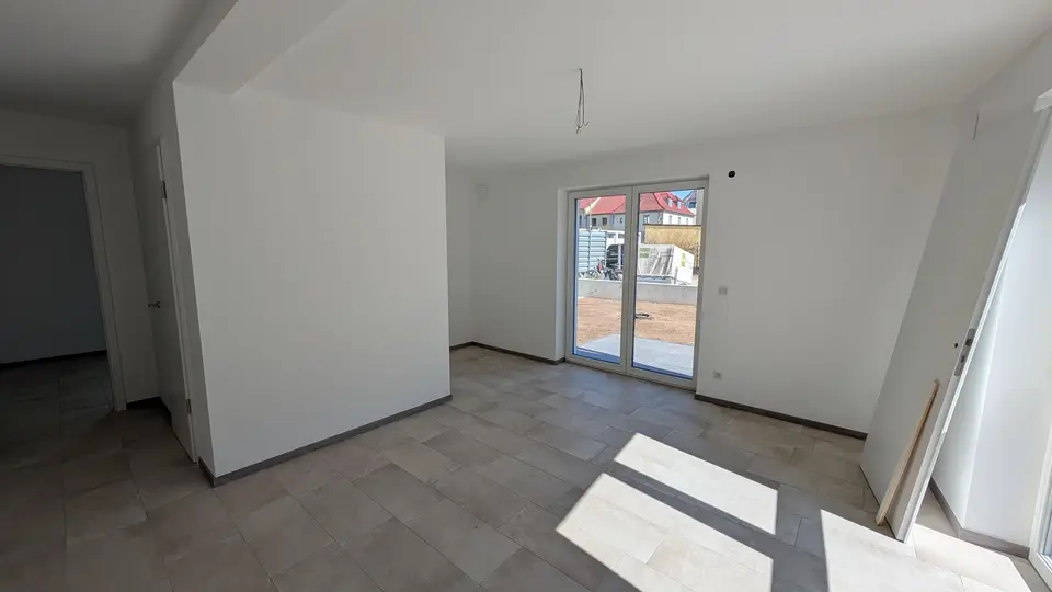 2 Zimmer Wohnung mit 69 m² in Würzburg – Bild 1