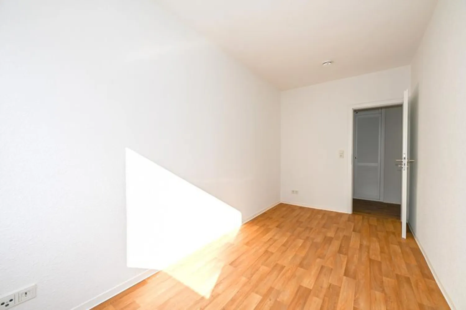 3 room apartment with 60 m² in Magdeburg – Photo 8