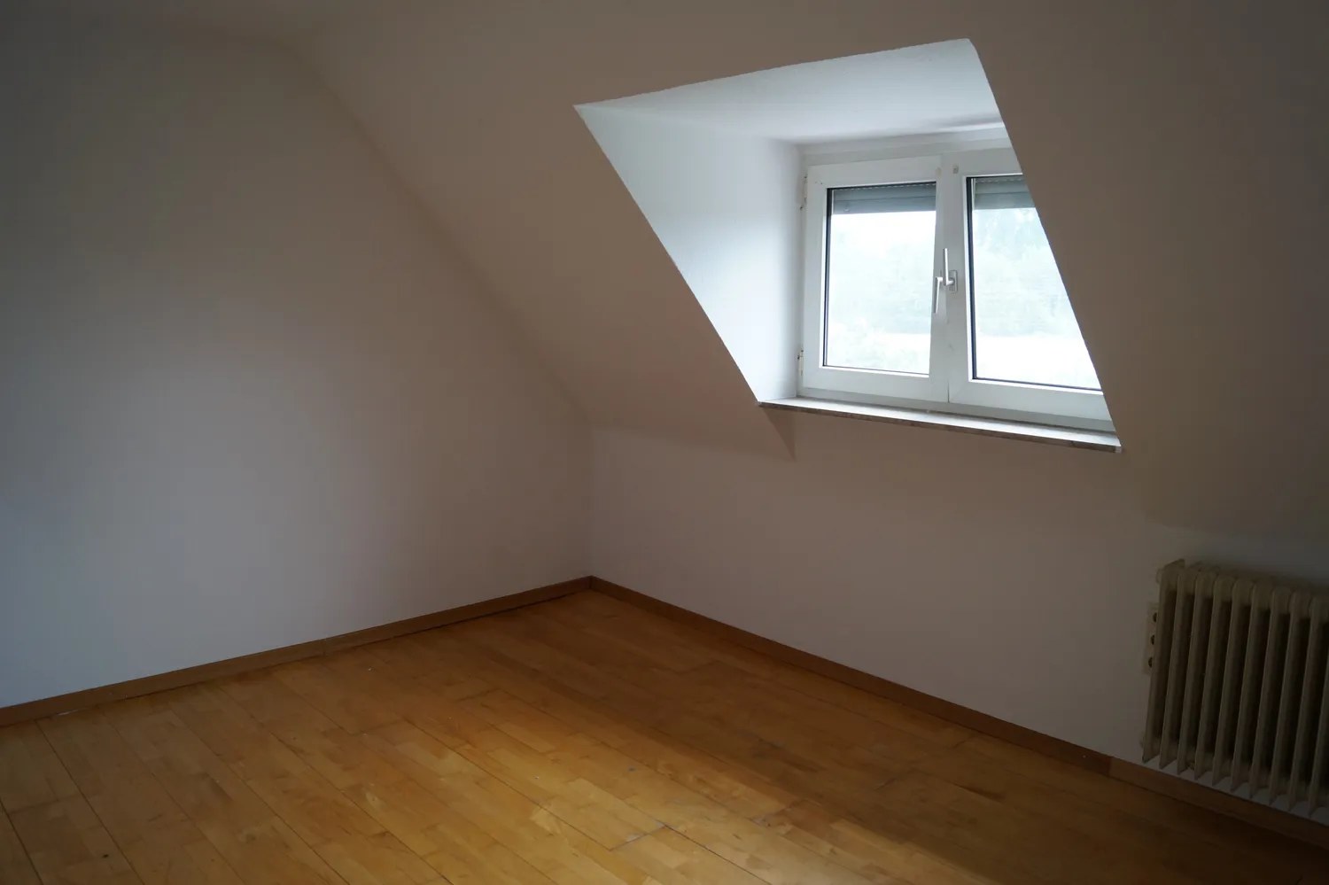 3 Zimmer Wohnung mit 80 m² in Karlsruhe – Bild 2
