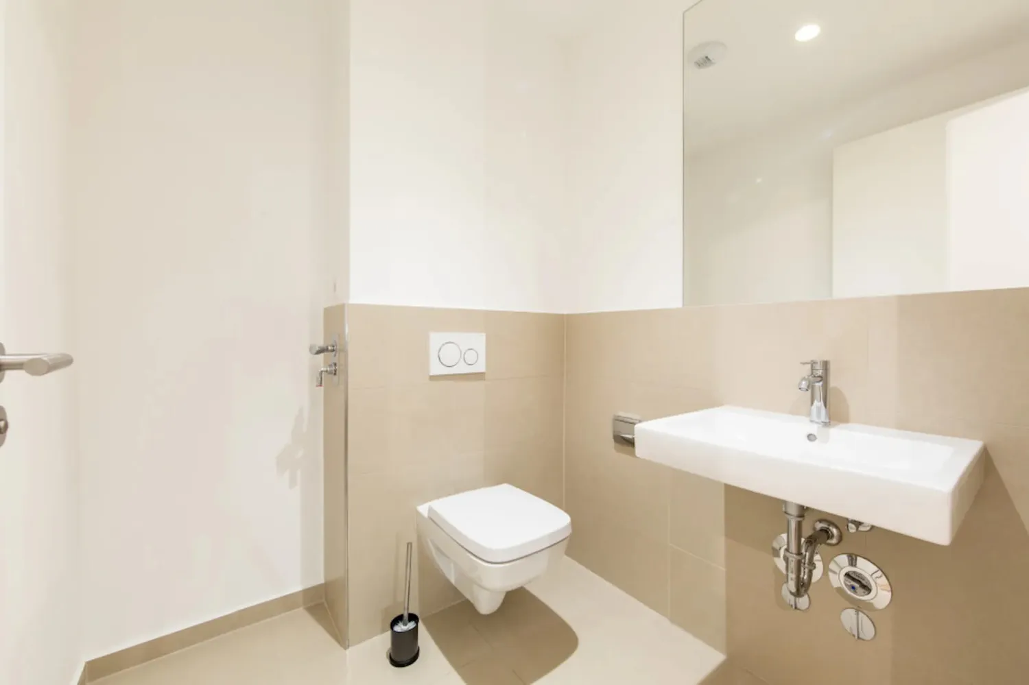 Shared room with 10 m² in Berlin – Photo 3