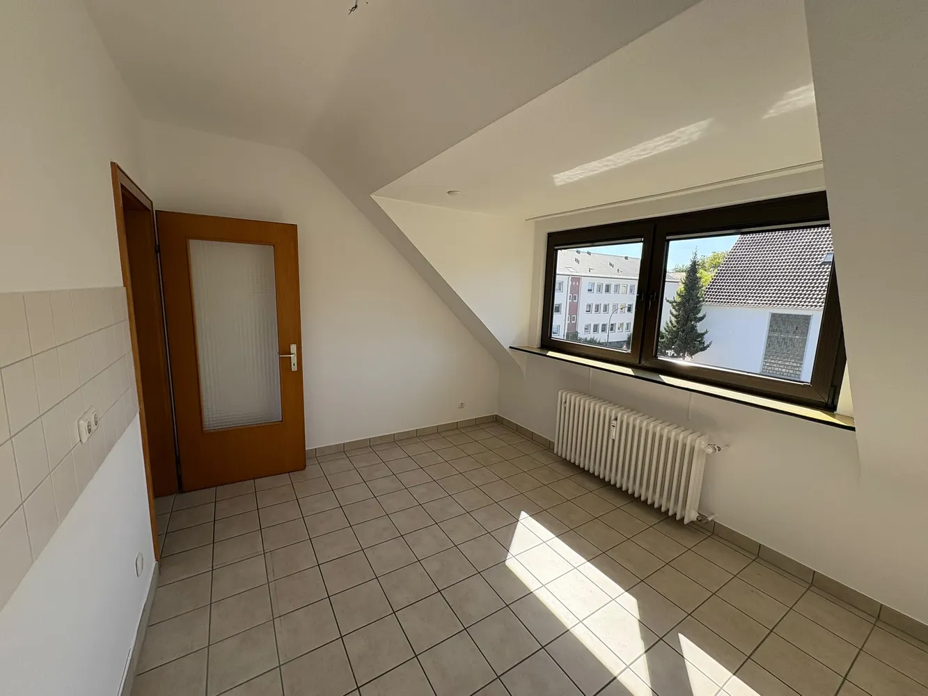 1 Zimmer Wohnung mit 40 m² in Köln – Bild 2