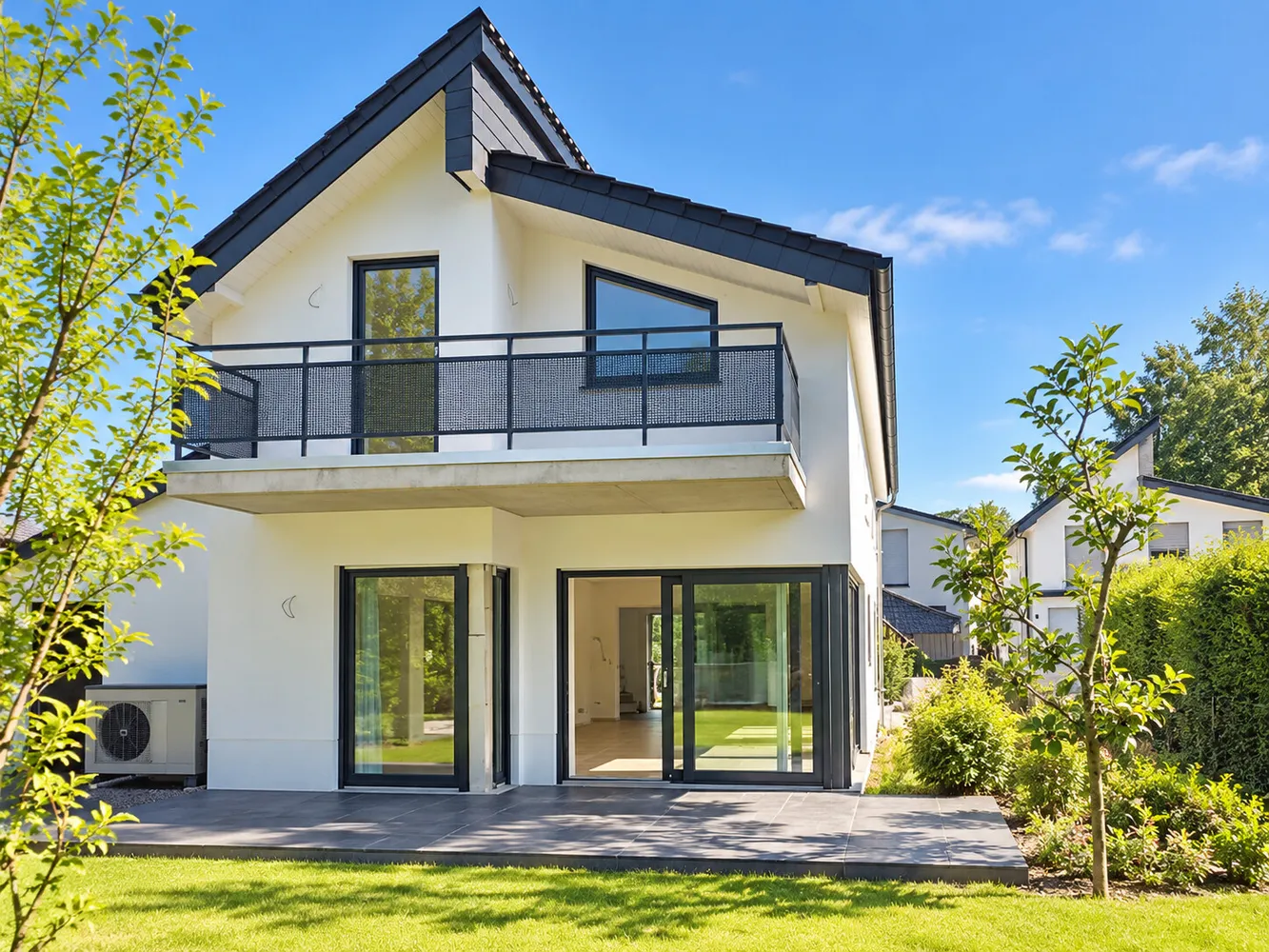 3 Zimmer Wohnung mit 112 m² in Krefeld – Bild 2