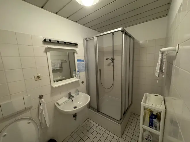 2 Zimmer Wohnung mit 64 m² in Köln – Bild 11