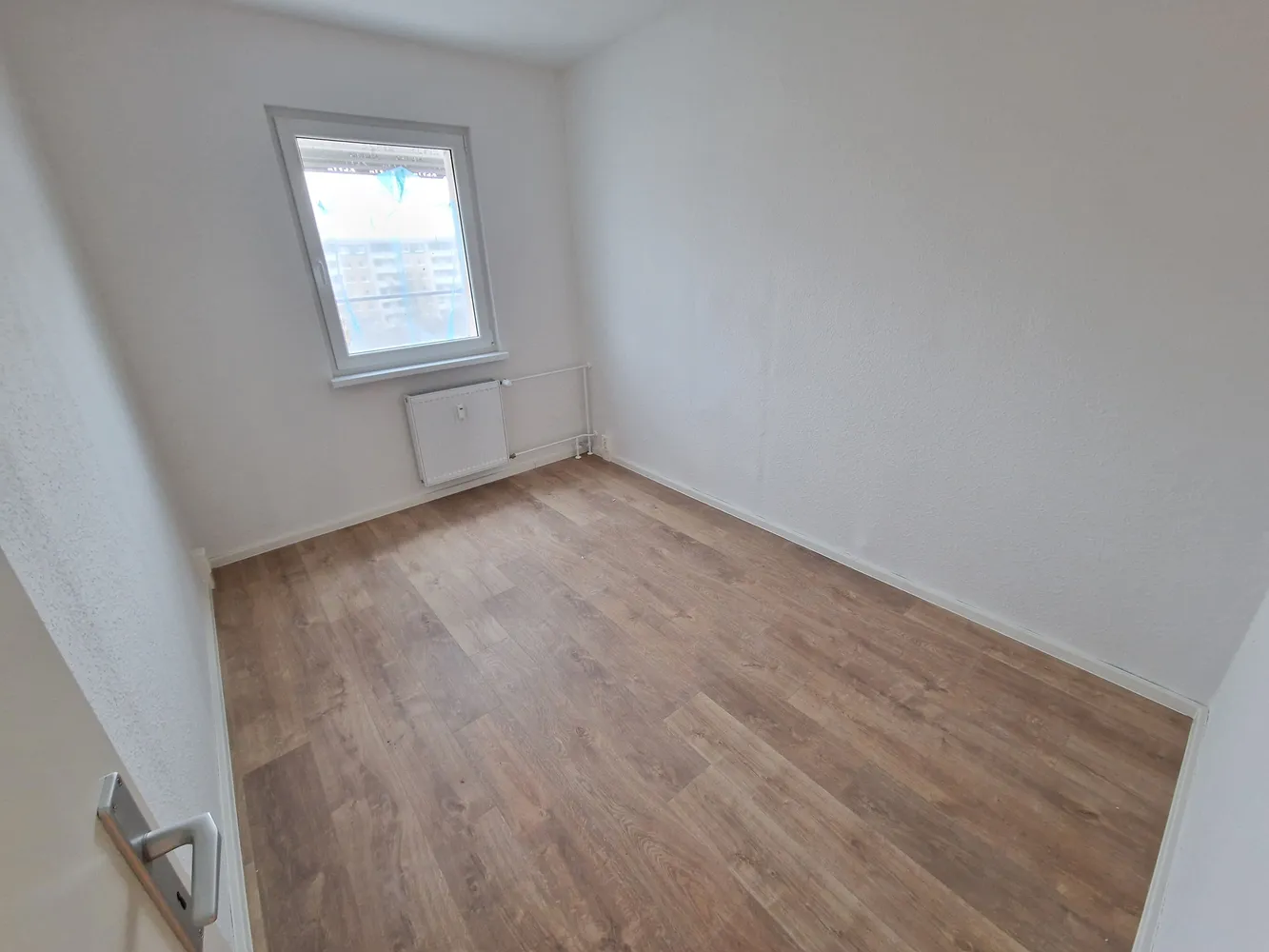 5 Zimmer Wohnung mit 81 m² in Halle (Saale) – Bild 9