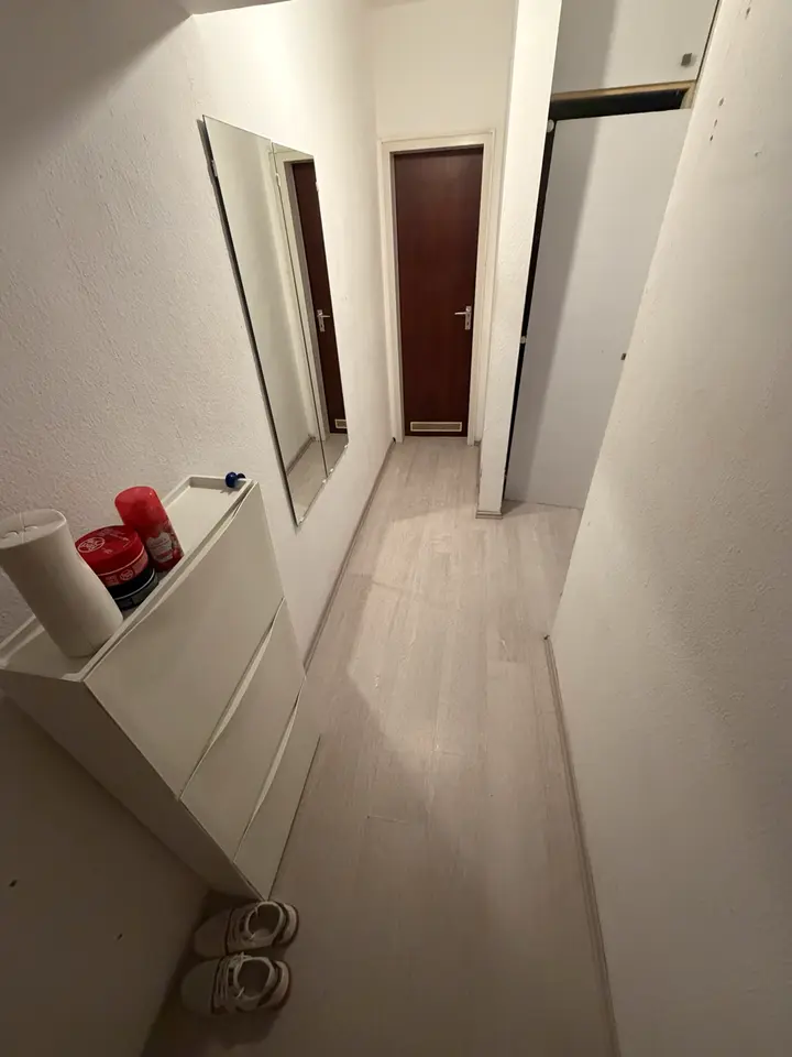 Studio with 38 m² in Cologne – Photo 8