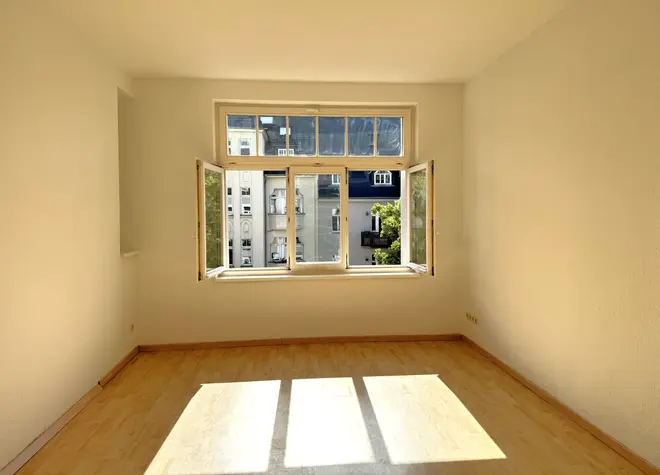 2 room apartment with 37 m² in Chemnitz – Photo 2