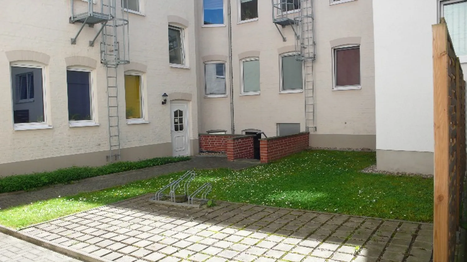 2 Zimmer Wohnung mit 60 m² in Halle (Saale) – Bild 10