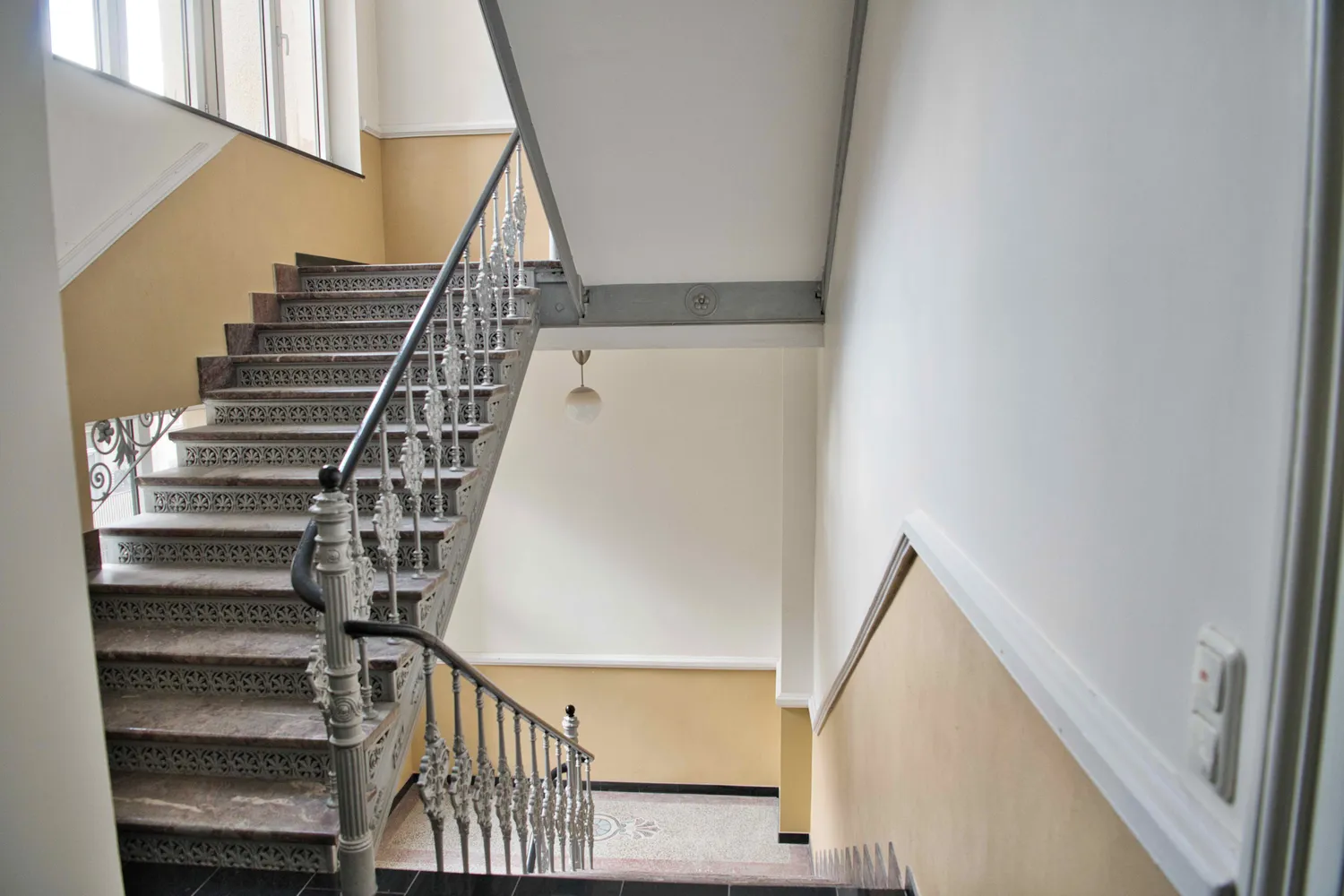 3 Zimmer Wohnung mit 88 m² in Frankfurt am Main – Bild 12