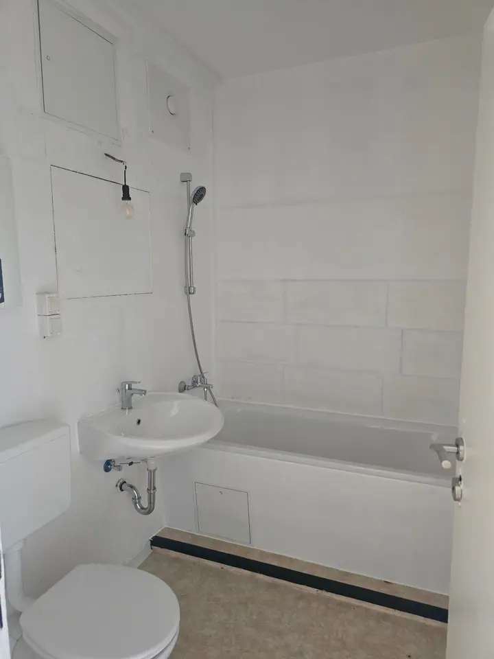 2 Zimmer Wohnung mit 34 m² in Halle (Saale) – Bild 8