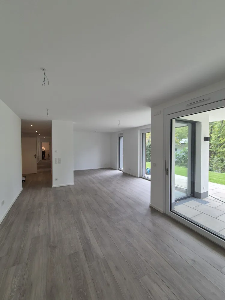 4 Zimmer Wohnung mit 124 m² in Freiburg im Breisgau – Bild 1