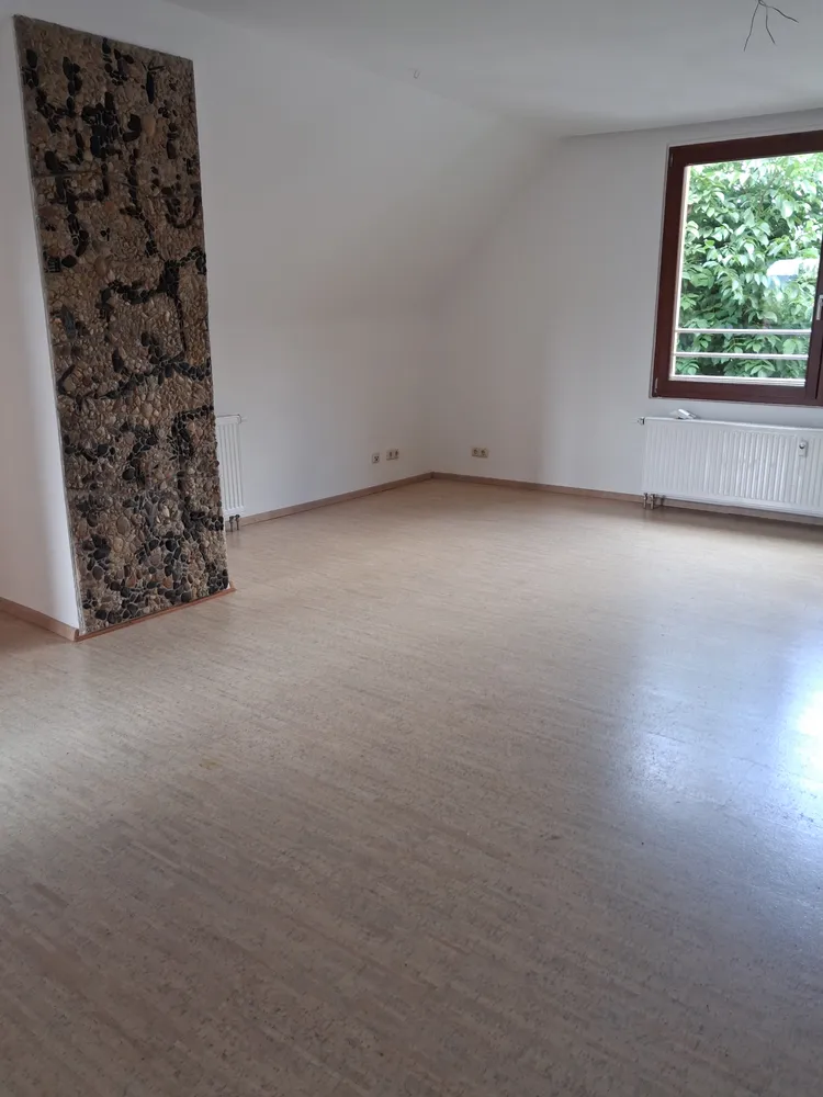 3 Zimmer Wohnung mit 88 m² in Meiningen – Bild 3
