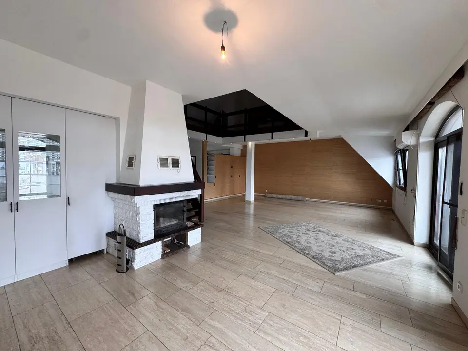 4 Zimmer Wohnung mit 170 m² in Pulheim – Bild 2