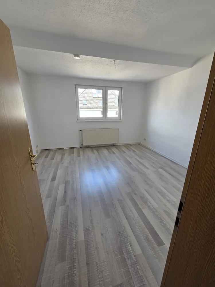 2 Zimmer Wohnung mit 55 m² in Neubrandenburg – Bild 2
