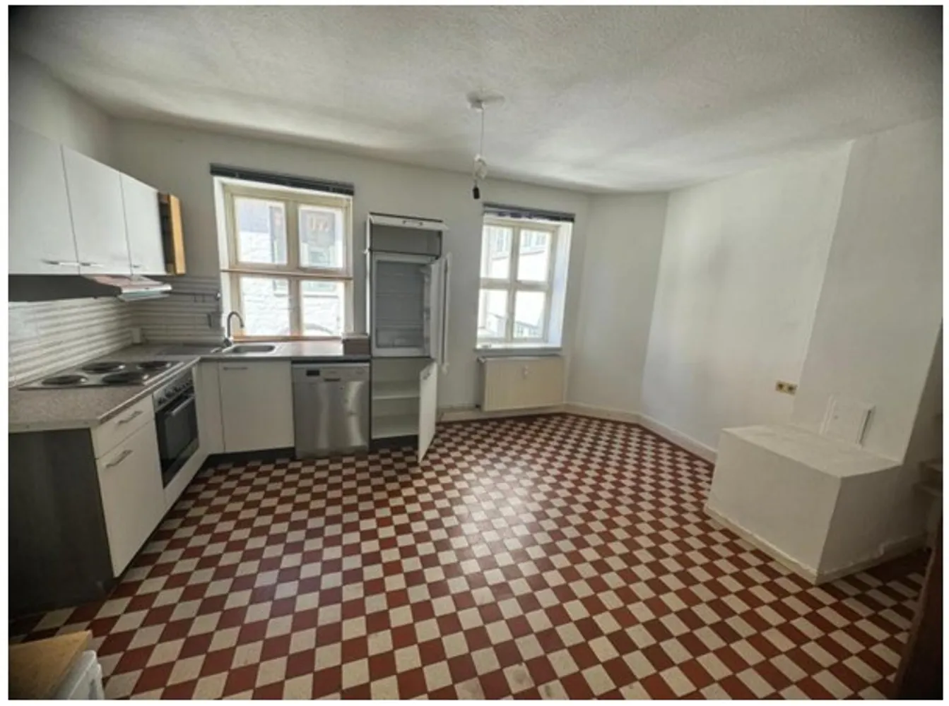 3 Zimmer Wohnung mit 77 m² in Lübeck – Bild 1