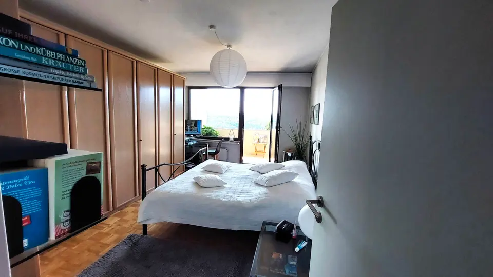 4 Zimmer Wohnung mit 79 m² in Bochum – Bild 2