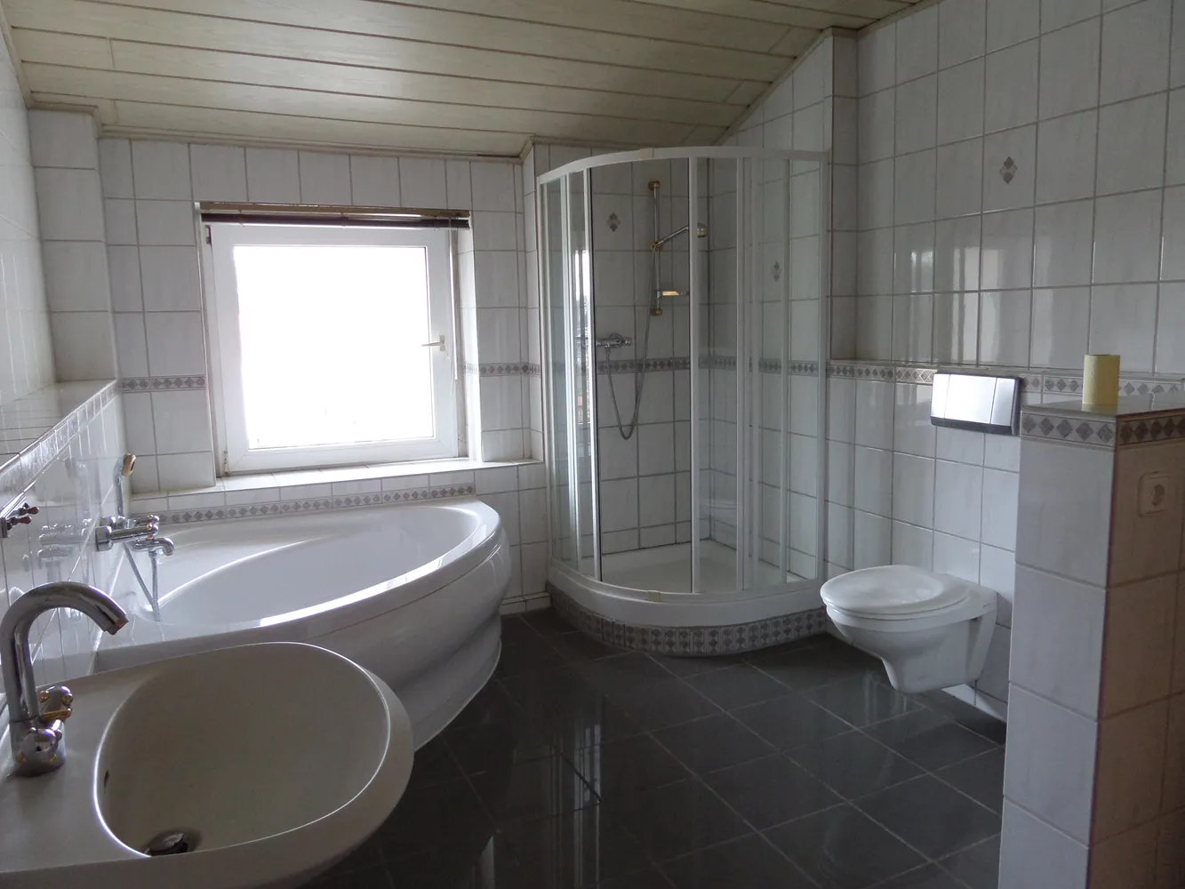 5 Zimmer Wohnung mit 112 m² in Essen – Bild 8