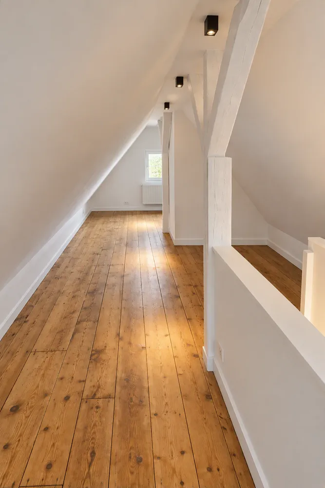 5 Zimmer Wohnung mit 125 m² in Nürtingen – Bild 2