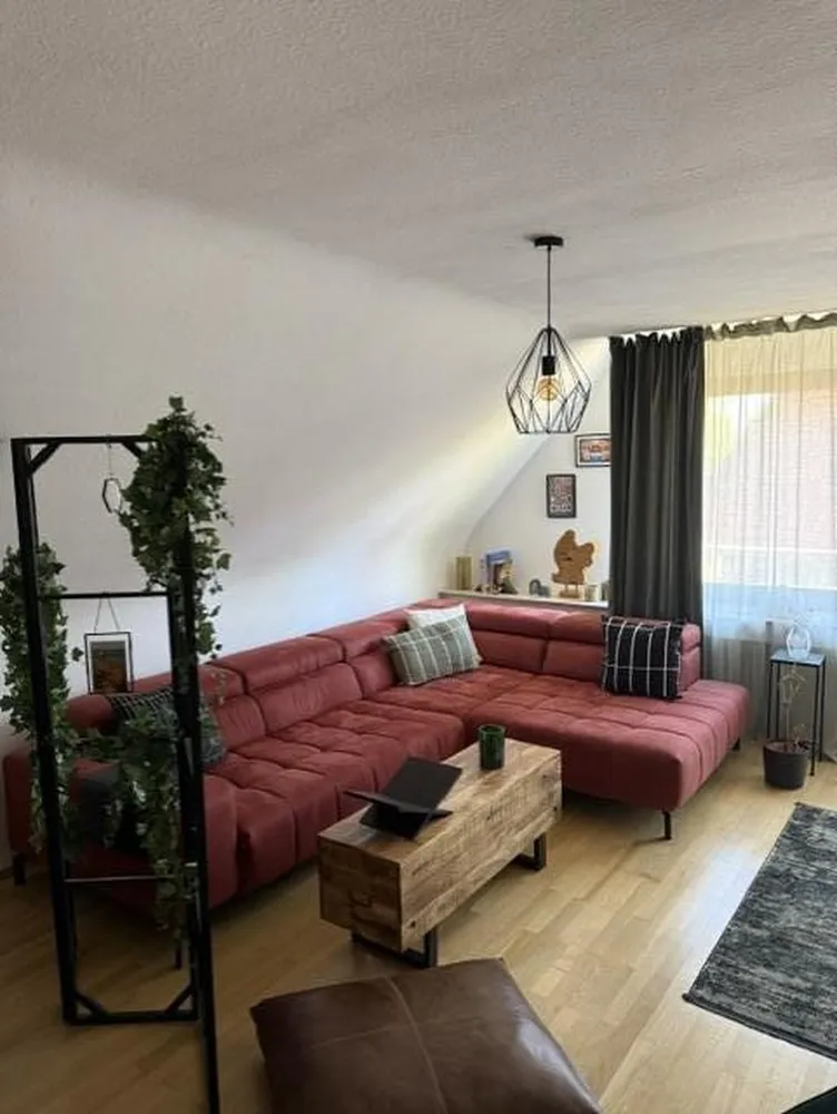 3 Zimmer Wohnung mit 95 m² in Aachen – Bild 2