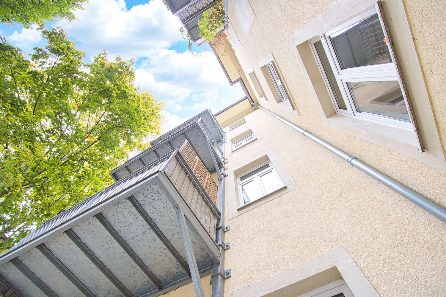 2 Zimmer Wohnung mit 72 m² in Dresden – Bild 9