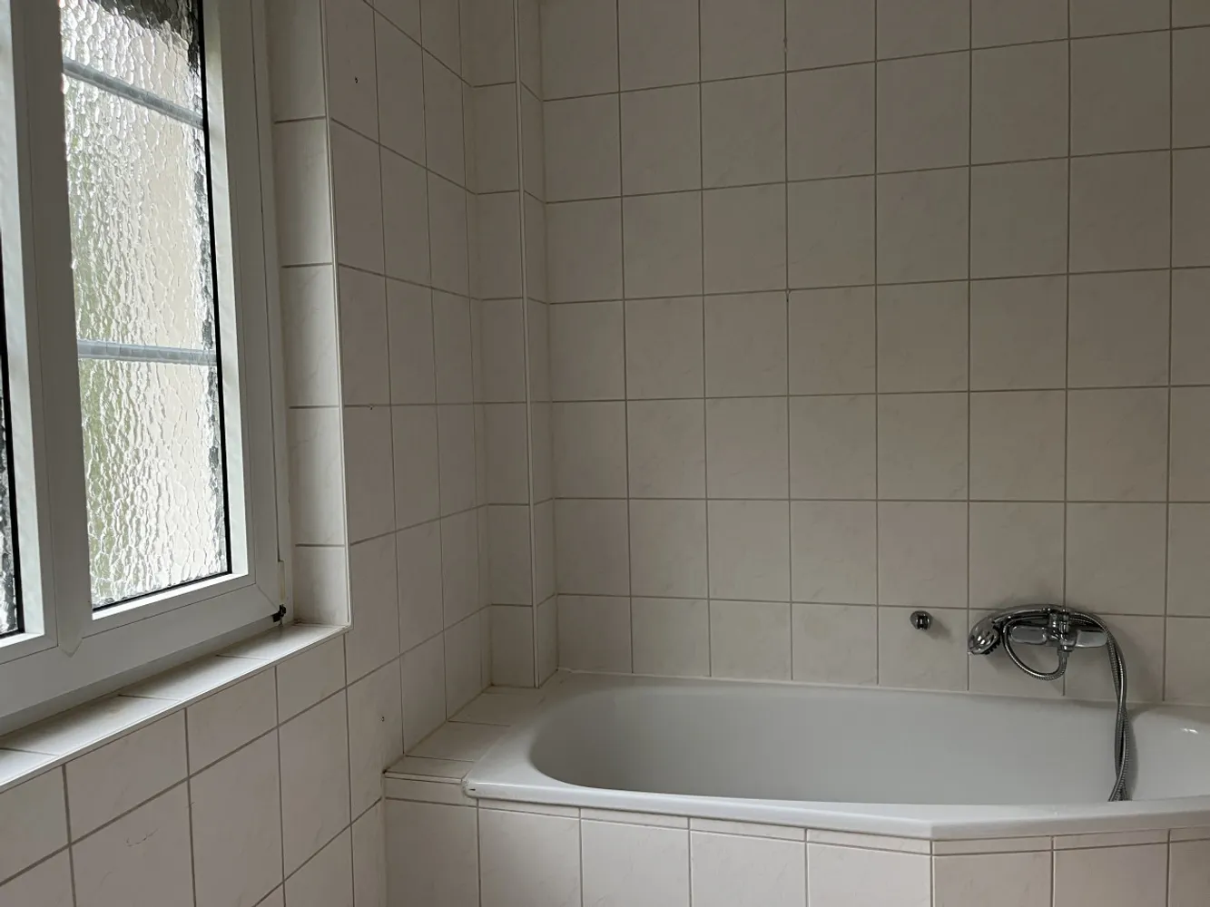 2 Zimmer Wohnung mit 44 m² in Halle (Saale) – Bild 4