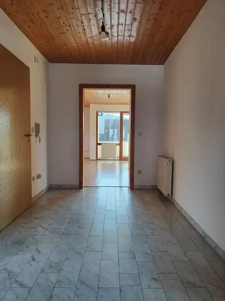 4 Zimmer Wohnung mit 100 m² in Karlsruhe – Bild 7